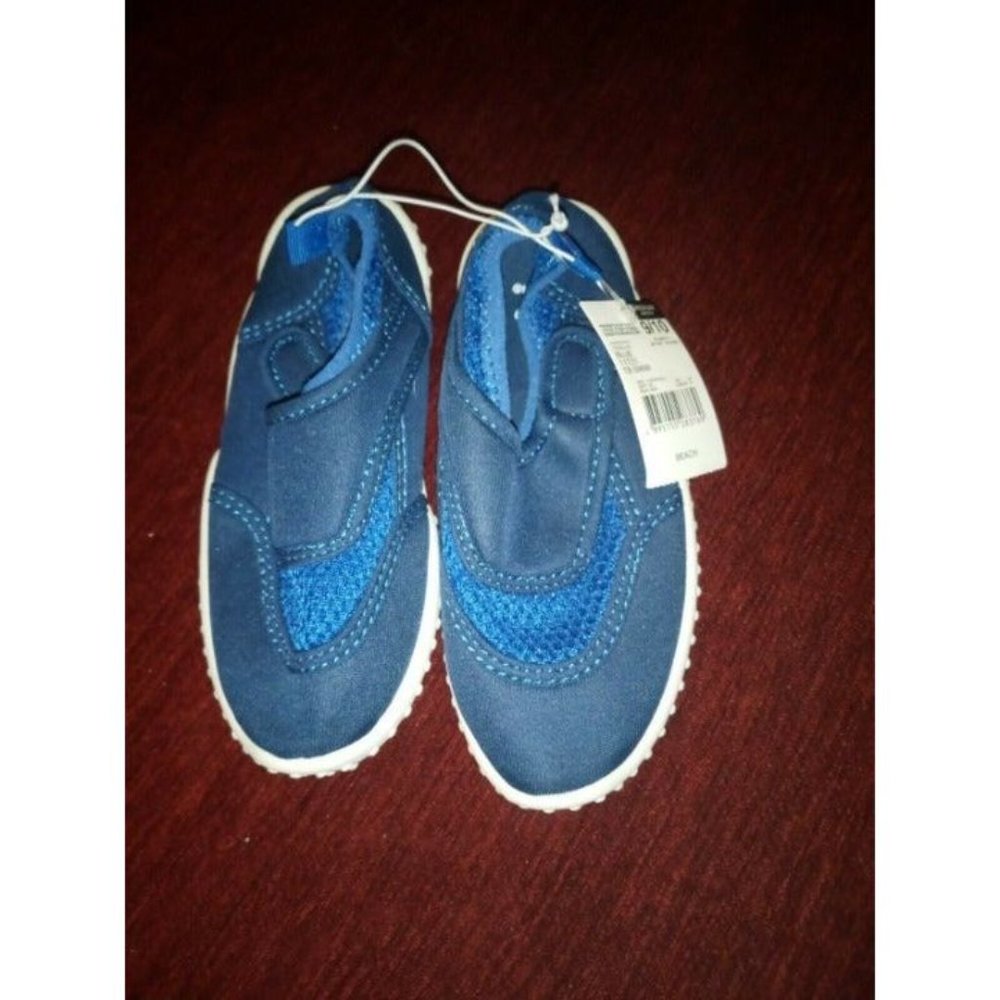 Boy's Water Pool Swim Shoe's Sz 5